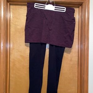 GUC Athleta Betona 2-in-1 leggings and skirt